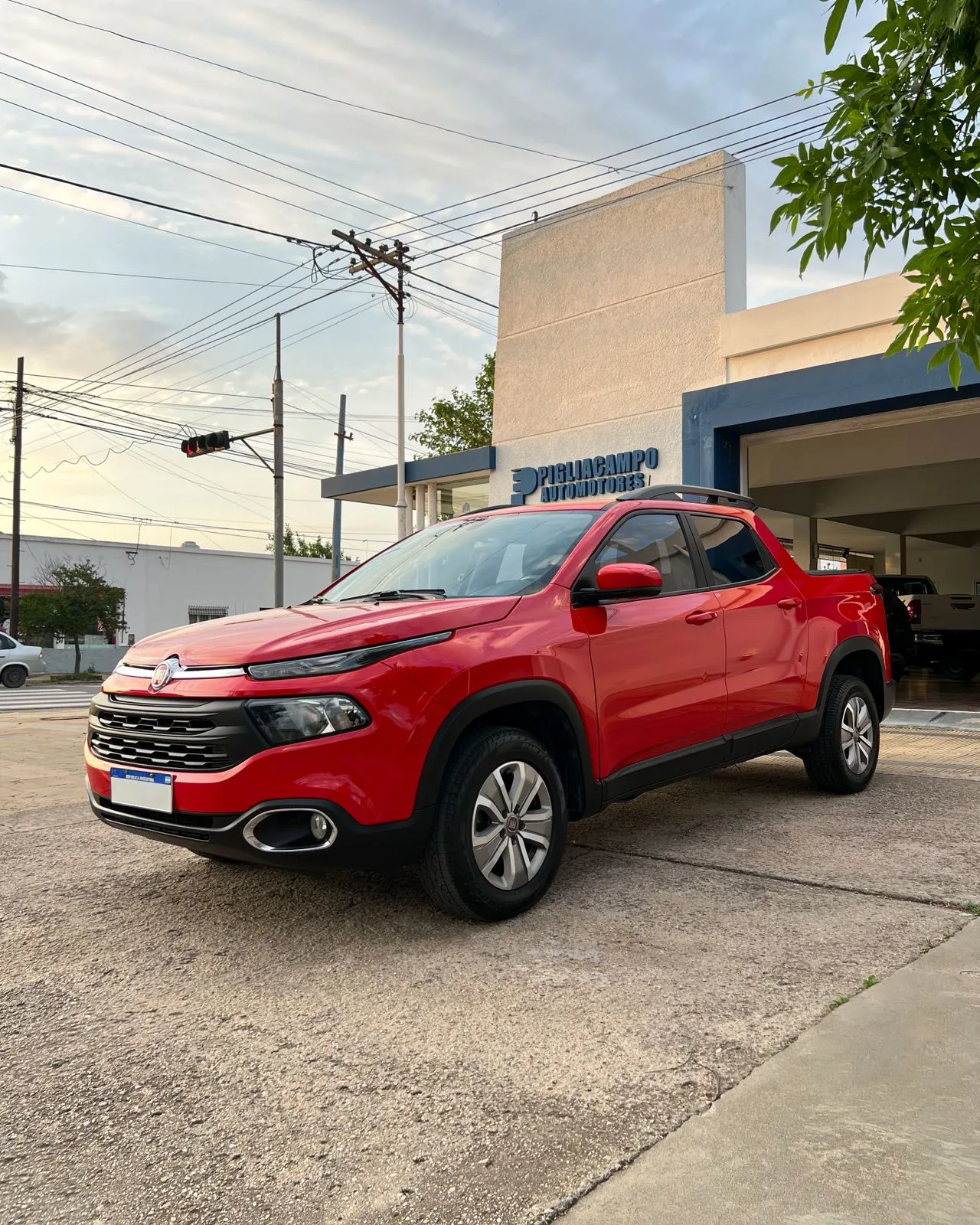 Fiat Toro Freedom 2019, usado